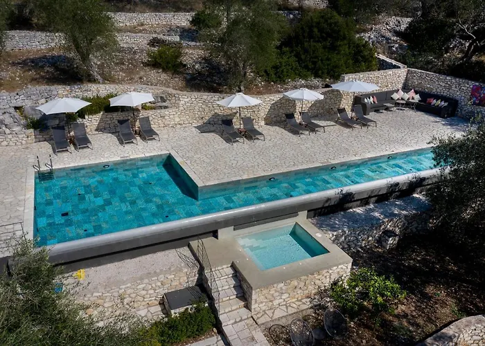 Paxoi - Adult-only *