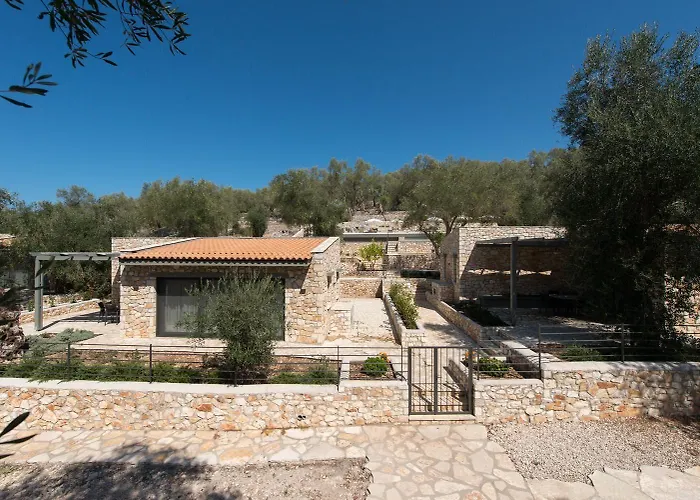 Paxoi - Adult-only * Gaios